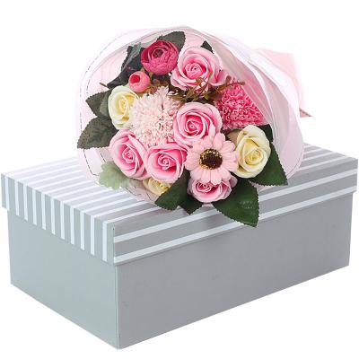 China 2020 Fashional Hot Sale Valentines Gift Box Artificial Flower Soap Rose for sale