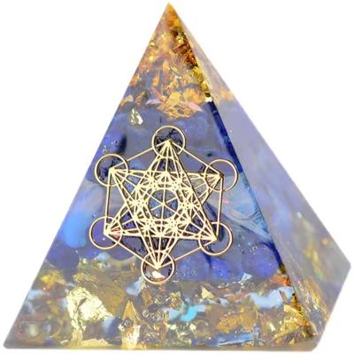 China Wholesale China Crystal Chips Resin Pyramid Natural About 4cm Chakra Healing Energy For Souvenirs for sale