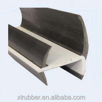 China Dow Chemical waterproof epdm rubber extrusion/rubber strip sliding door seal for sale