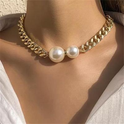 China Punk Necklace Fashion Personality Waist Bead Connected Gold Metal Flat Chain Necklace Neck Ornament for sale