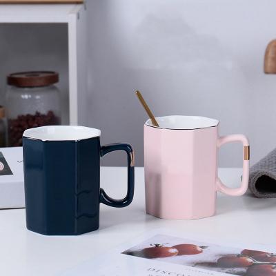 China Viable Factory Wholesale Tea Coffee Mug Cup Octagonal Ceramic Mug With Gold Spoon for sale