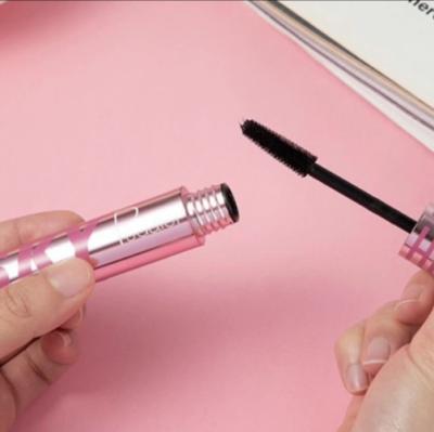 China Moisturizer 4D Fiber Mascara Water Resistant Curling Up Thick Double Head Mascara in stock or dropshipping for sale