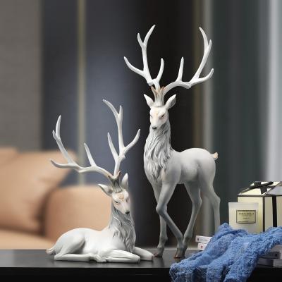 China Art Decor Resin Deer Ornament Home TV Wine Cabinet Decorations Wedding Decoration Gift for sale