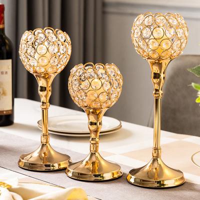 China Durable Home Decor Wedding Candlelight Romantic Dinner Props Living Room Modern Iron Crystal Candlestick for sale