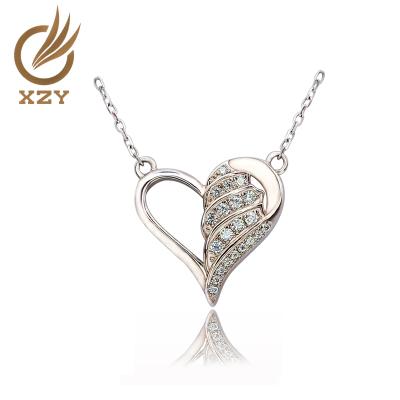 China Custom Heart Romantic Cubic Zirconia Necklace 925 Sterling Silver Mother's Day Jewelry Gift New for sale