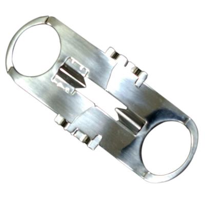 China New Eco-friendly High Quality Square Style Stainless Steel Cigar V Cutter for sale