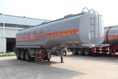 China 3 Ejes Tanque de combustible Semirremolque 42000L Cisterna de petróleo Cisterna de aluminio Remolques dentro de uno en venta