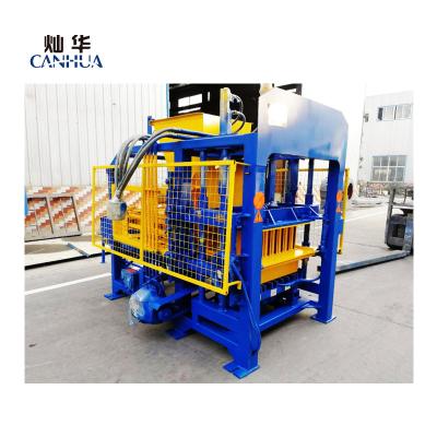 China QT4-15 Hotels Concrete Cement Hollow Hourdis Brick Block Making Machine in Namibia with Cheap Price for sale