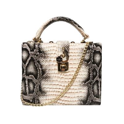 China Sharemore Fashion 2020 Snakeskin Snakeskin Leather Bag Clip Most Printing Luxury Handbag Fashion Women for sale