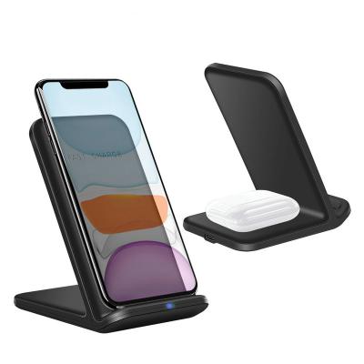 China Wireless Phone Holder Charger Phone Holder 2 In 1 Type C Charger Phone Holder 15W Left Fast Wireless Charger for sale