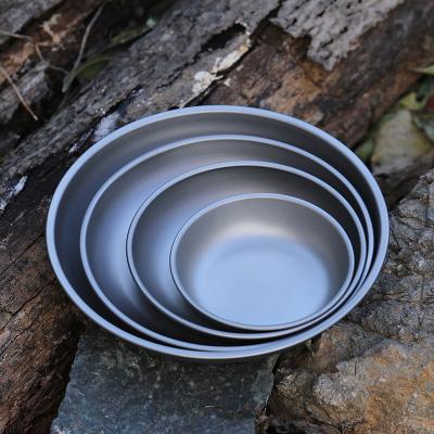 China Durable Pure Titanium Dish Tray Camping Travel Tableware Round Titanium Material Dinner Plates Rising Fishing Convenience Disc for sale