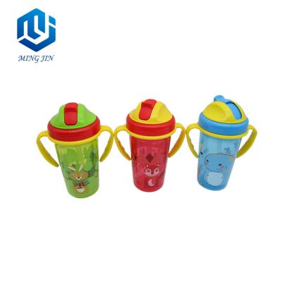 China BPA Free Silicon Straw Baby Sippy Feeding Cup Tumbler for sale