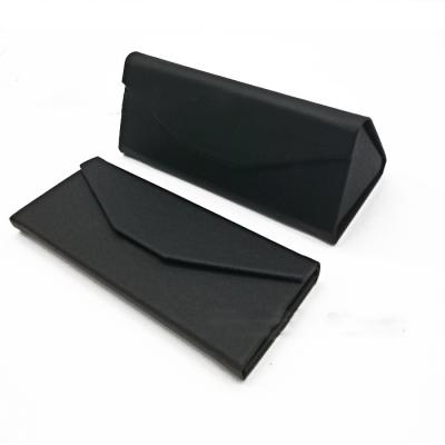 China 2020 Folding Case Customization Wholesale Triangle Sunglasses Case for sale