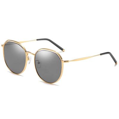 China High Quality Stainless Oversized Sunglasses Women Fashion Sun Glasses UV400 Nylon Lens Men's Sunglasses for sale