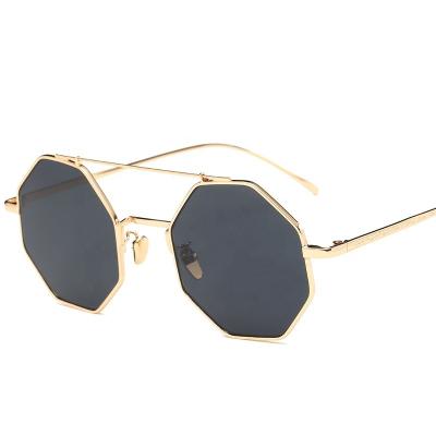 China Square YUHUANG Vintage Polygonal Square Glass Multi-tone Men Women Men Metal Sun Fashionable Round Sunglasses for sale