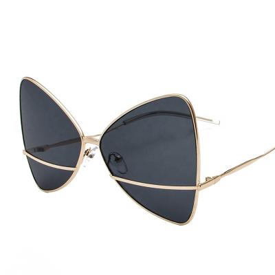 China Wholesale OEM Square Vogue Women Metal Fashion Men Sun Glass Eyewear Sunglasses for sale