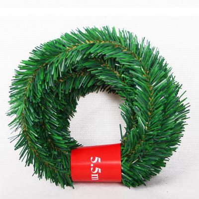 China Christamas Decoration Garland Artificial Xmas Tree Rattan Banner Party Ornament Decor Wreath for sale