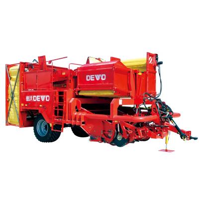 China Good Functions 4UML-180 Potato Combine Harvester for sale