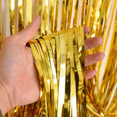 China High Quality Tinsel Gold Metallic Curtains Metallic Foil Fringe Wedding/Party Decoration OEM Door Hanging Foil Fringe Curtains for sale