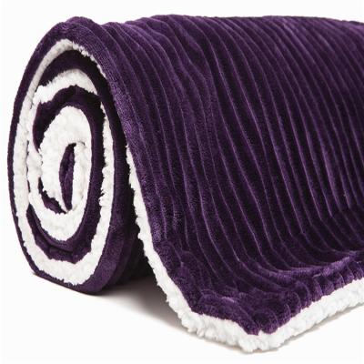 China Wholesale Jacquard Anti-pilling Flannel Brushed Fabric Weighted Sherpa Fleece Blanket Sensory Blanket for sale