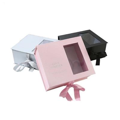 China Recyclable Custom Hot Stamping Logo Paper Packaging Folding Box Magnetic Gift Box for sale