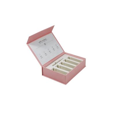 China Recycled Materials Customize Fin Lid Gift Box Makeup Packaging Box Kit With EVA Insert for sale