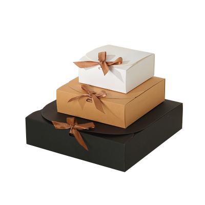 China Custom Wholesale Reused Materials Gift Box Small Luxury Chocolate Boxes Logo Small Cheap Custom Wholesale for sale