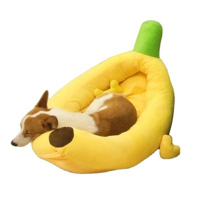 China High Guality Breathable Super Soft Banana Nest Boat Warm Luxury Pet Bed Dogs And Cats Bed for sale