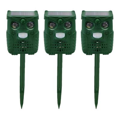 China Durable Waterproof Outdoor Ultrasonic Animal Reflector Solar Powered Repellent for sale