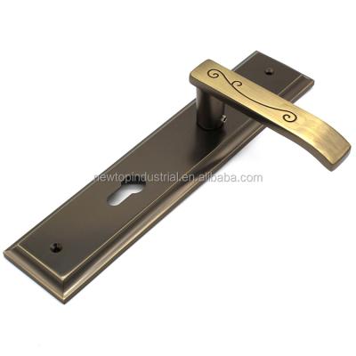 China Wholesale Zinc Alloy Arabic Door Handle 32-105 China for sale