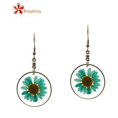 China 2020 Korean Silver Acrylic Flower Earrings Girls Real Dry Pressed Multi Colors Daisy TRENDY for sale