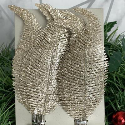 China Christmast Ornament Christmas Tree Decoration Clip On Feather Glitter Baubles Ornament for sale