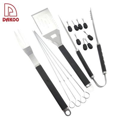 China Easily Cleaned Hanging Hole Design Barbecue 16Pcs BBQ Tool Kit With Clothes Bag for sale