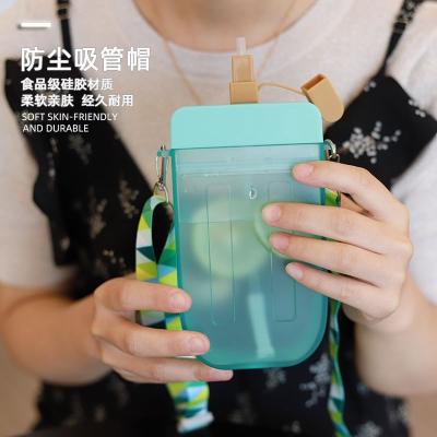 China New Arrival Wholesale Viable 2021 Creative Straw Bottle Water Bottle Ice Cream Summer Iced Tea Outdoor Portable Bottles With Rope for sale