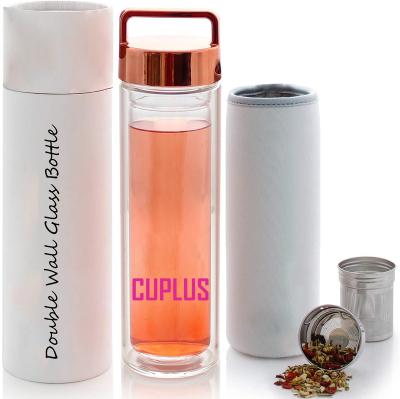 China Personalized Double Wall Viable Glass Shaker Bamboo Water Bottle With Tea Infuser for sale