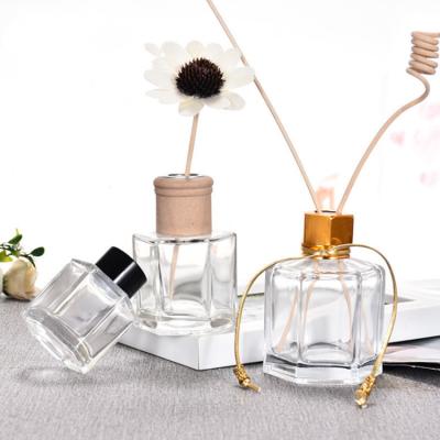 China Non Spill Wholesale Empty Perfume Glass Reed Decorative Aroma Diffuser Bottle For Perfume Packaging for sale