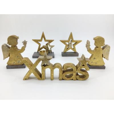 China China Wholesale Resin Christmas Ornaments Hand Made Christmas Home Decor for sale