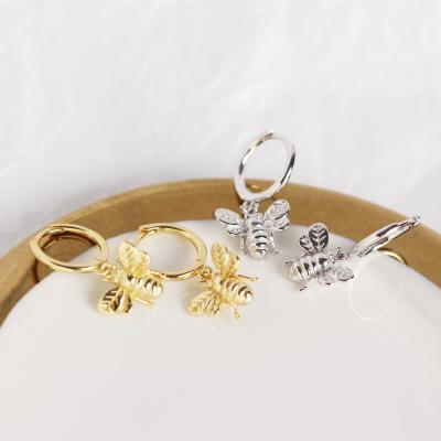 China Hiphop Jewelry 925 Earrings Bees Silver Gold Plated 925 Drop Earrings Women Circles Earrings For Hitter for sale