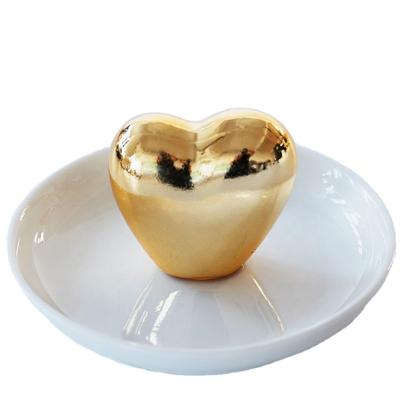 China Art Decor Heart Shape Ring Stand with White Ceramic Dish for Jewelry - Ceramic Jewelry Dish Display Festival Gifts for Women and Girls for sale