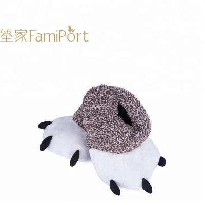 China Anti-Smell Non-slip Soft Sole Winter Warm Plush Padded Indoor Animal Feet Paw Slippers for sale