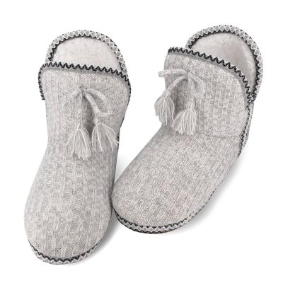 China Anti-odor hot sale wholesale women's winter warm slipper boots with high quality for sale