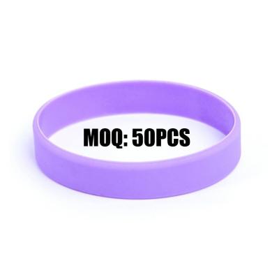 China Hyperbola Sun UV Sensitive Color Changing Silicone Wristband for sale