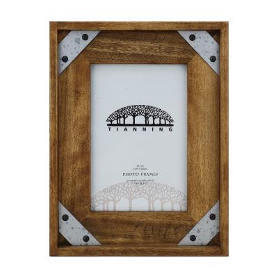 China Galvanized Metal Christmas Inlay Silver Plated Ornate Mixed Metal Picture Frame for sale