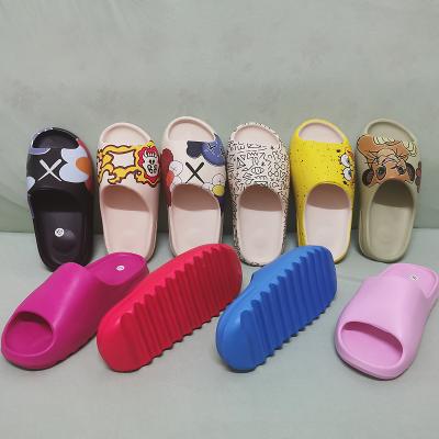 China CUSHIONING Original High Quality Slippers Brand Logo Custom Women Slippers Kids Shoes Mens Slides for sale