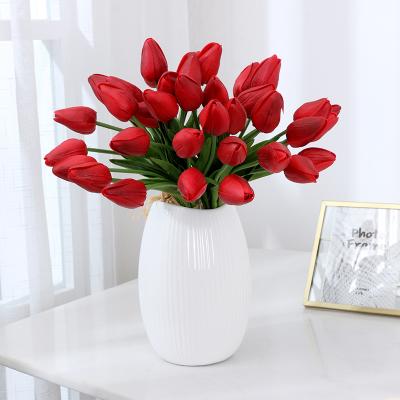 China Hot Selling Artificial Flowers PU Artificial Flowers Mini Tulip Shooting Props Home Decoration from Amazon Natural Touch for sale