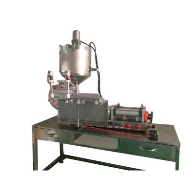 China Small beverage honey filling machine, semi automatic filling machine for honey for sale