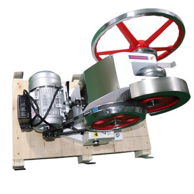 China Mechanical Single Punch Tablet Pill Press Machine 50KN 125kg Electrical for sale