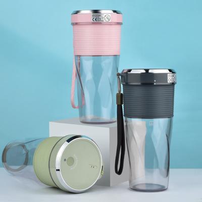 China Car Amazon Hot Selling Portable USB Juicer Cup / Electric Blender 380ml Bottle Hand Shaker for sale