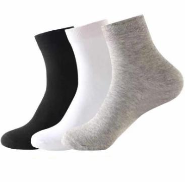 China Hot Sale Regular QUICK DRY Simplicity Polyester Cotton Sustainable Breathable Natural Socks for sale