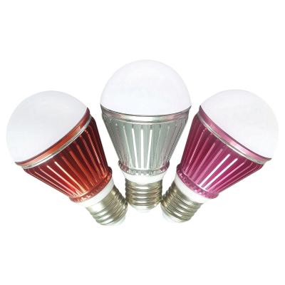 China 7W 560, 600, 680 Lumens SMD E27 / E26 High Brightest LED Light Bulbs with Colored Housing for sale